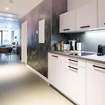 Apart-hotel Limehome Maximilian Welsch Str