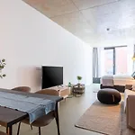 Limehome Maximilian Welsch Str 3*