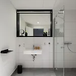 Limehome Maximilian Welsch Str Apart-hotel