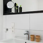 Limehome Maximilian Welsch Str