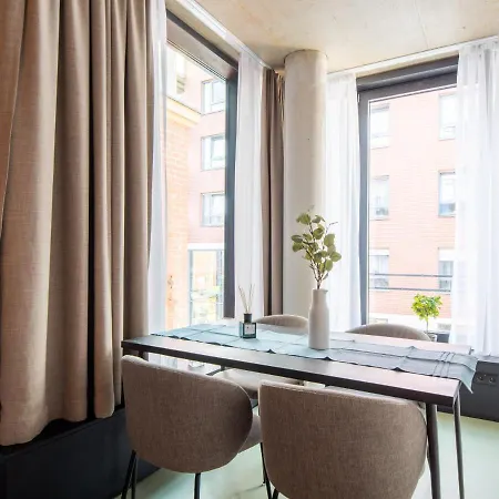 Limehome Maximilian-welsch-str. Aparthotel *