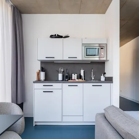 Limehome Maximilian Welsch Str