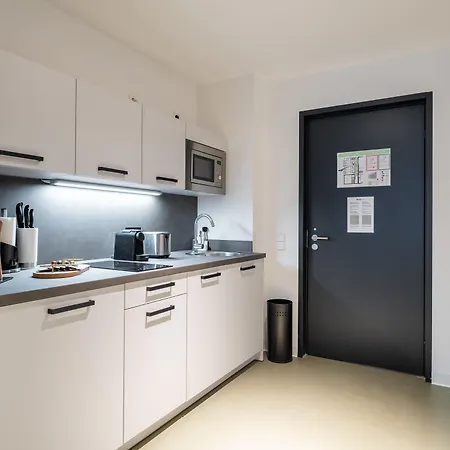 Limehome Maximilian Welsch Str Apart Otel Erfurt