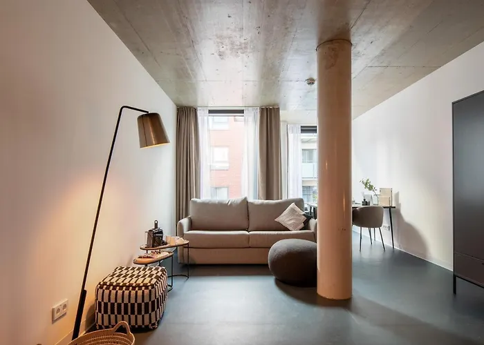 Aparthotel Limehome Maximilian Welsch Str 3*