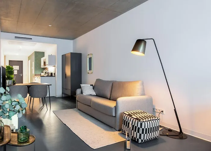 Limehome Maximilian Welsch Str 아파트호텔 3*