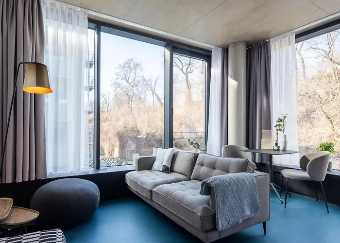 Limehome Maximilian Welsch Str